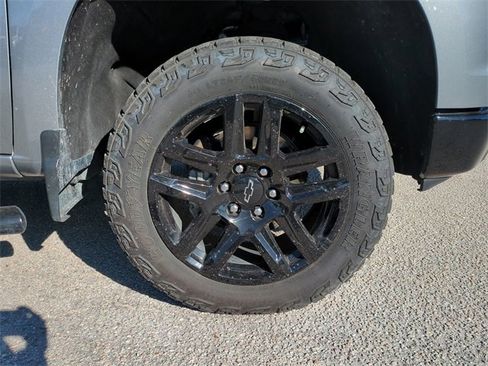 Certified 2024 Chevrolet Silverado 1500 LT Trail Boss w/ Convenience Package II image 10