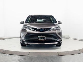 Certified 2023 Toyota Sienna Platinum AWD/4WD video 2