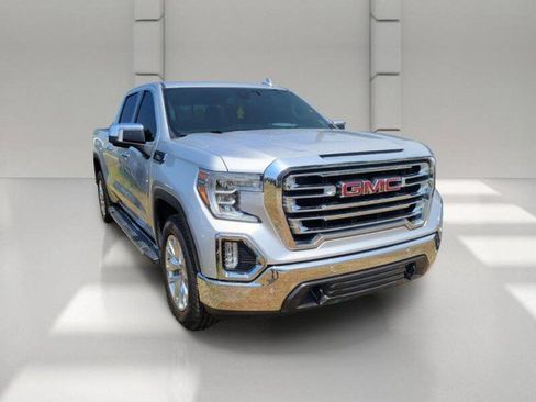 Used 2019 GMC Sierra 1500 SLT w/ SLT Premium Plus Package RWD image 3