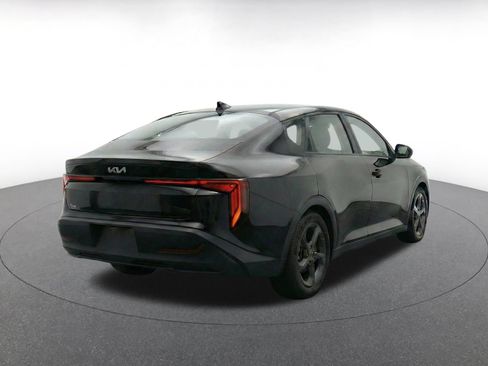Used 2025 Kia K4 FWD image 8