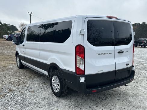 Used 2023 Ford Transit 350 XLT image 7