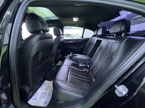 Used 2018 BMW 530e w/ Premium Package 2 image 29