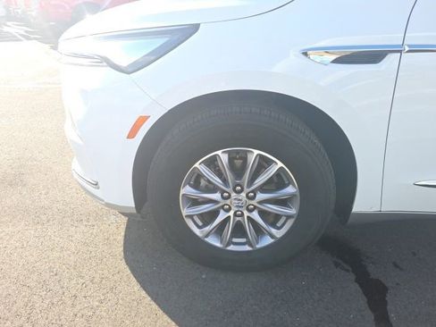 Used 2024 Buick Enclave Premium FWD image 18
