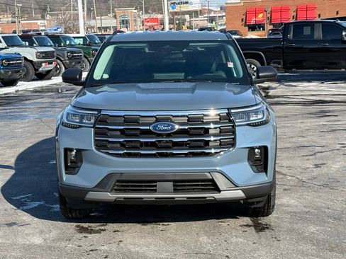 New 2026 Ford Explorer Active AWD/4WD image 10