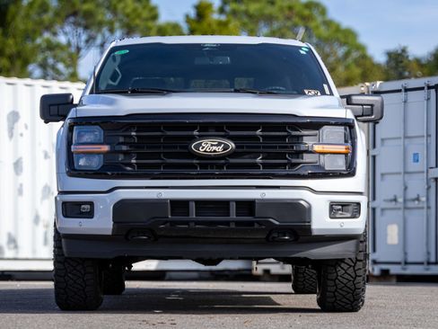 New 2025 Ford F150 XLT w/ Equipment Group 302A MID image 9