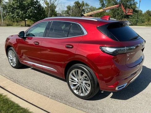 Used 2024 Buick Envision Avenir AWD/4WD image 4