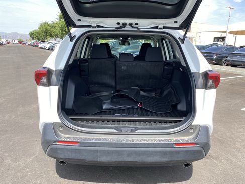 Used 2023 Toyota RAV4 LE AWD/4WD image 14