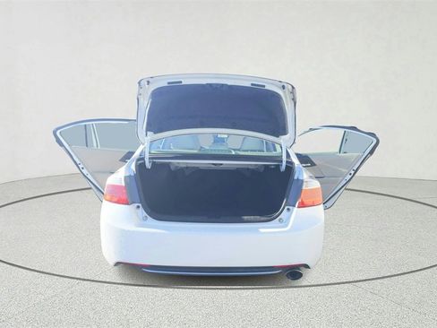 Used 2013 Honda Accord EX-L image 12