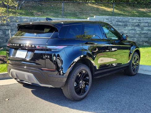 Used 2026 Land Rover Range Rover Evoque S image 2