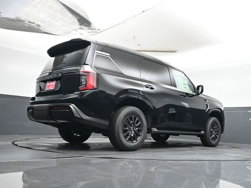 New 2025 Nissan Armada SV image 21