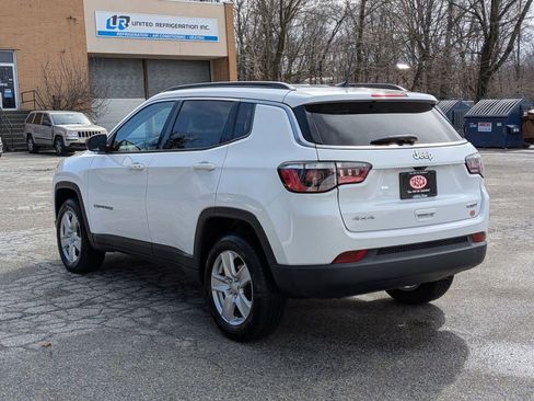 Certified 2022 Jeep Compass Latitude image 6