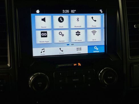 Used 2017 Ford F150 XL w/ Equipment Group 101A Mid AWD/4WD image 25