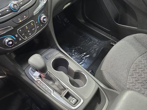 Used 2024 Chevrolet Equinox LT w/ LPO, Floor Liner Package image 27