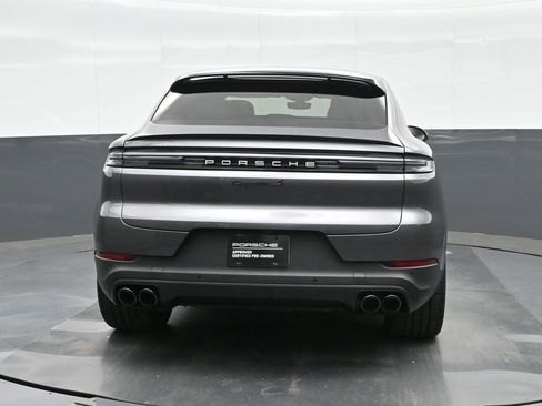 Certified 2024 Porsche Cayenne S AWD/4WD image 6