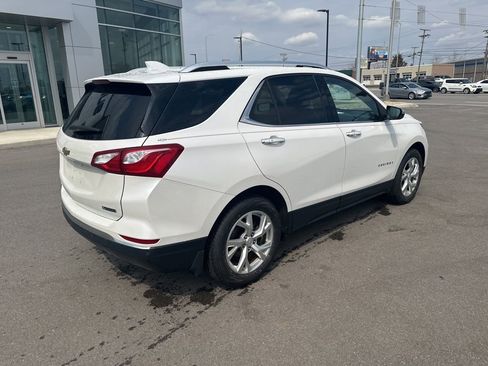 Used 2018 Chevrolet Equinox Premier FWD image 6