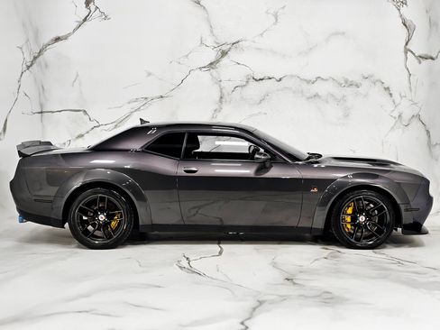 Used 2021 Dodge Challenger R/T Scat Pack image 5