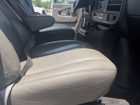 Used 2009 Ford F450 XL RWD image 8