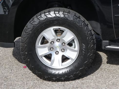 Used 2019 Chevrolet Tahoe Premier AWD/4WD image 56