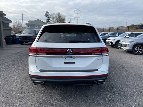 New 2026 Volkswagen Atlas SE image 3