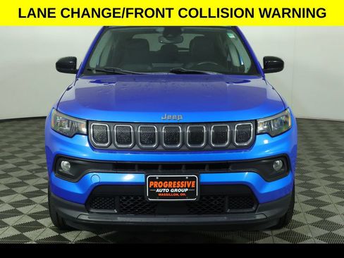 Used 2022 Jeep Compass Latitude w/ Convenience Group AWD/4WD image 10