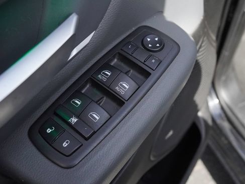 Used 2022 RAM 1500 Big Horn RWD image 18