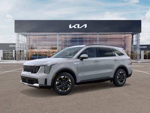 Used 2026 Kia Sorento S FWD image 5