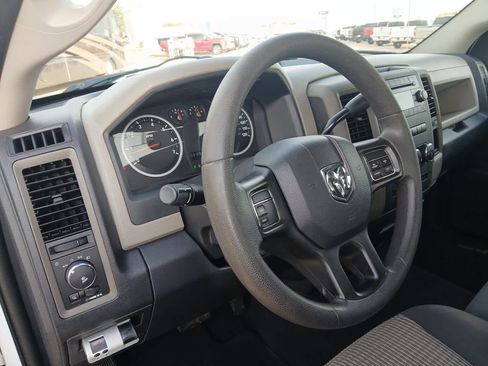 Used 2012 RAM 1500 Express RWD image 17