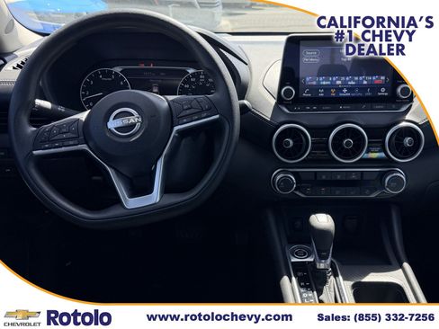Used 2024 Nissan Sentra SV FWD image 14