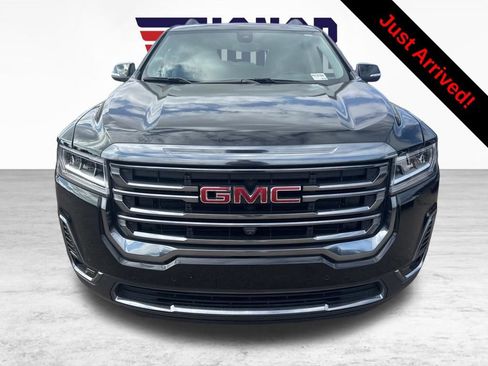 Used 2023 GMC Acadia AT4 w/ Technology Package AWD/4WD image 4