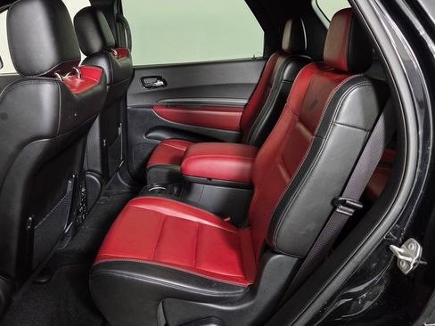Used 2022 Dodge Durango R/T w/ Blacktop Package AWD/4WD image 32