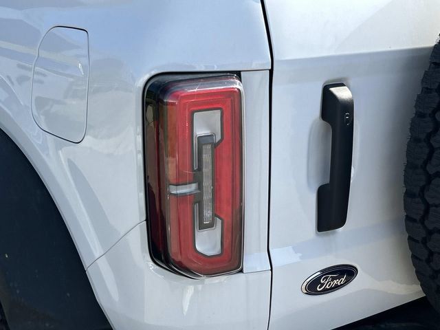 Used 2025 Ford Bronco Badlands AWD/4WD image 9