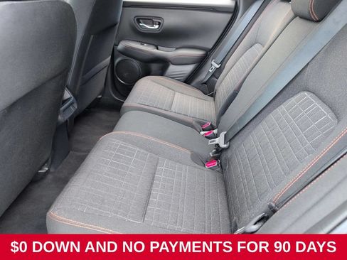 Used 2025 Honda HR-V Sport image 27