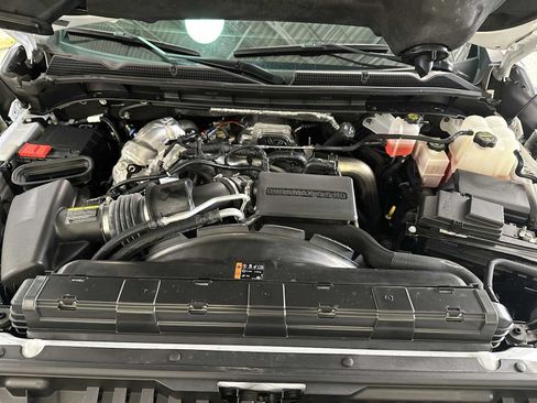Certified 2025 GMC Sierra 2500 Denali Ultimate AWD/4WD image 15