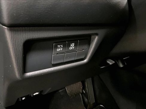 Used 2019 MAZDA CX-5 Touring image 31