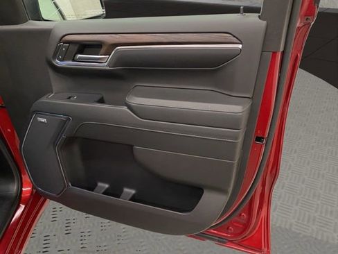 Used 2024 GMC Sierra 1500 SLT w/ SLT Convenience Package image 20