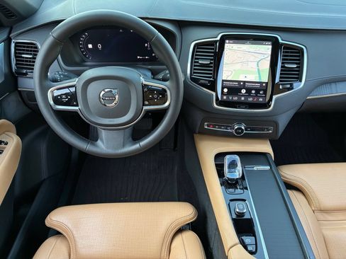 Used 2024 Volvo XC90 B6 Ultimate w/ Protection Package Premier AWD/4WD image 19