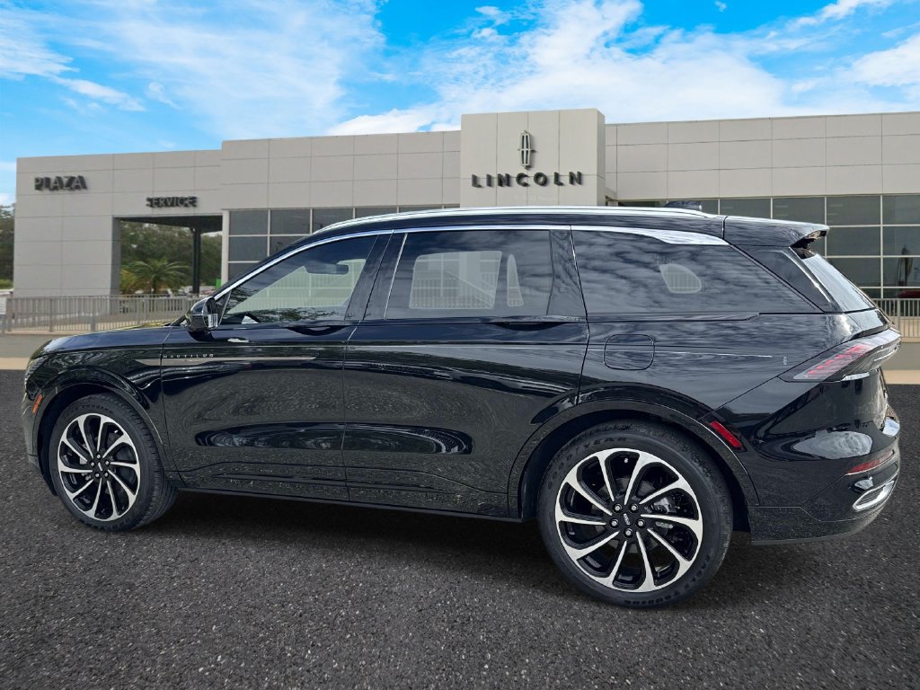 New 2026 Lincoln Nautilus Black Label AWD/4WD image 5