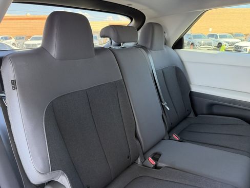 Used 2024 Hyundai Ioniq 5 SEL RWD image 38