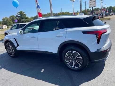 New 2026 Chevrolet Blazer EV LT FWD image 4