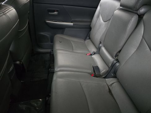 Used 2014 Toyota Prius V Three FWD image 16