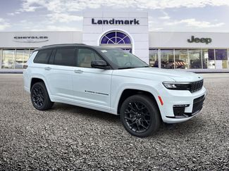 New 2025 Jeep Grand Cherokee L Summit w/ Obsidian Package video 1