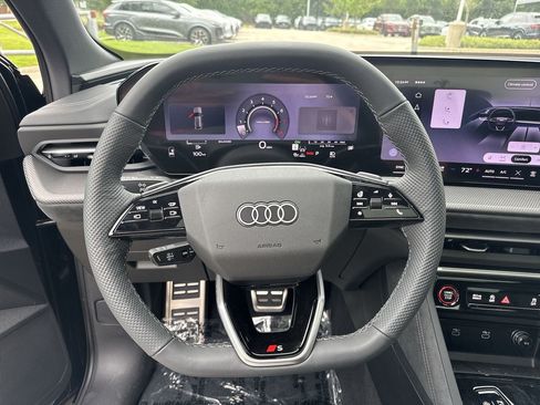 New 2026 Audi SQ5 Premium Plus AWD/4WD image 12