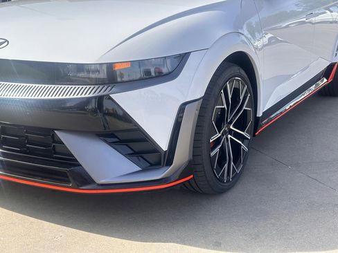 Used 2025 Hyundai Ioniq 5 N Base image 7