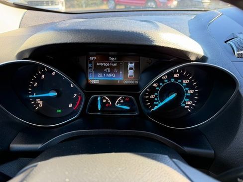 Used 2014 Ford Escape Titanium w/ Equipment Group 401A image 17