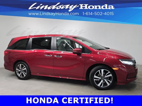 Certified 2023 Honda Odyssey Touring image 3