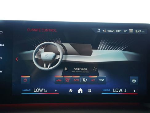 Used 2026 BMW 228i w/ Technology Package FWD image 18