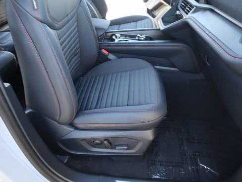 New 2026 Ford Explorer ST-Line image 15