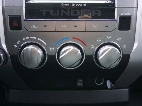 Used 2015 Toyota Tundra SR5 image 11