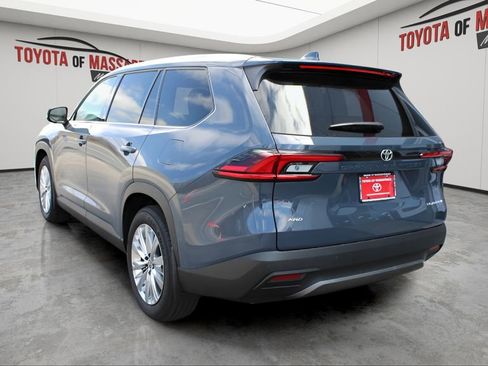 Certified 2026 Toyota Grand Highlander AWD image 3
