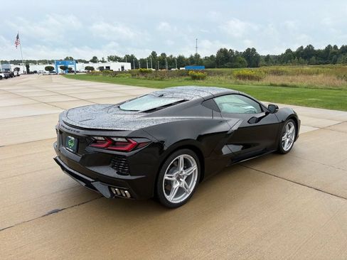 Used 2024 Chevrolet Corvette Stingray Preferred Cpe w/ 2LT RWD image 6